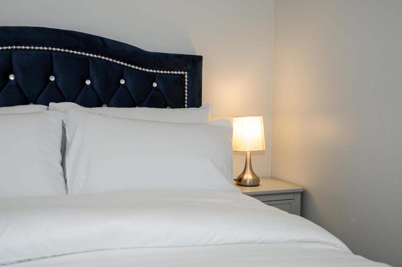 Greater London, 1 Bed London Flat, Parking, Nr Metro Stations, 15Mins To London Διαμέρισμα Εξωτερικό φωτογραφία